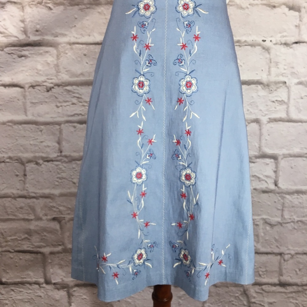 Poleci size 2 skirt—knee length, light blue.